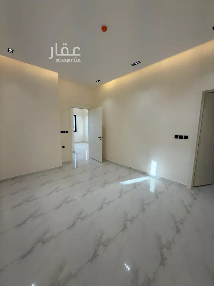 شقة للبيع في شارع زينب الثقفية, حي العوالي, مدينة الرياض, منطقة الرياض 12