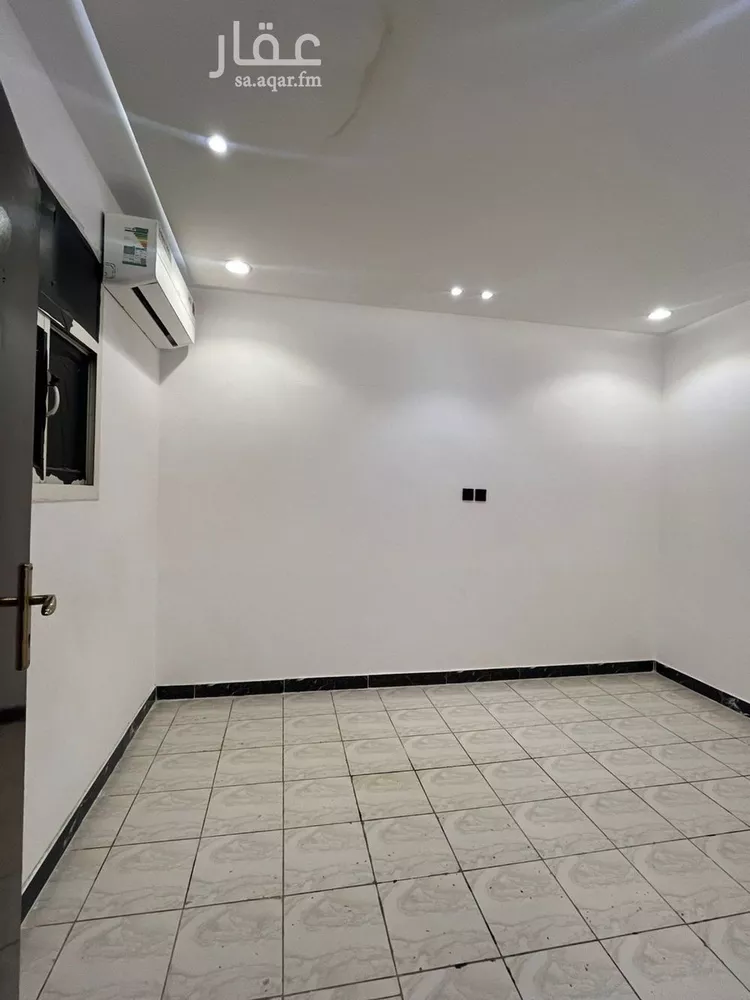 شقة للإيجار في شارع ابي بكر الصديق الفرعي, حي المصيف, مدينة الرياض, منطقة الرياض صورة 2