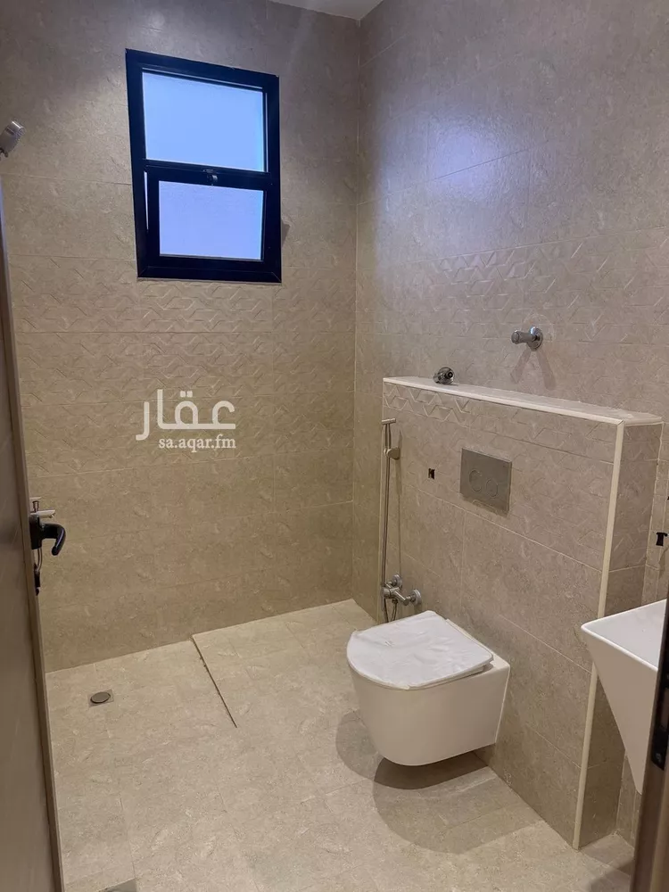 دور للبيع في شارع يوسف بن سلام, حي بدر, مدينة الرياض, منطقة الرياض صورة 4