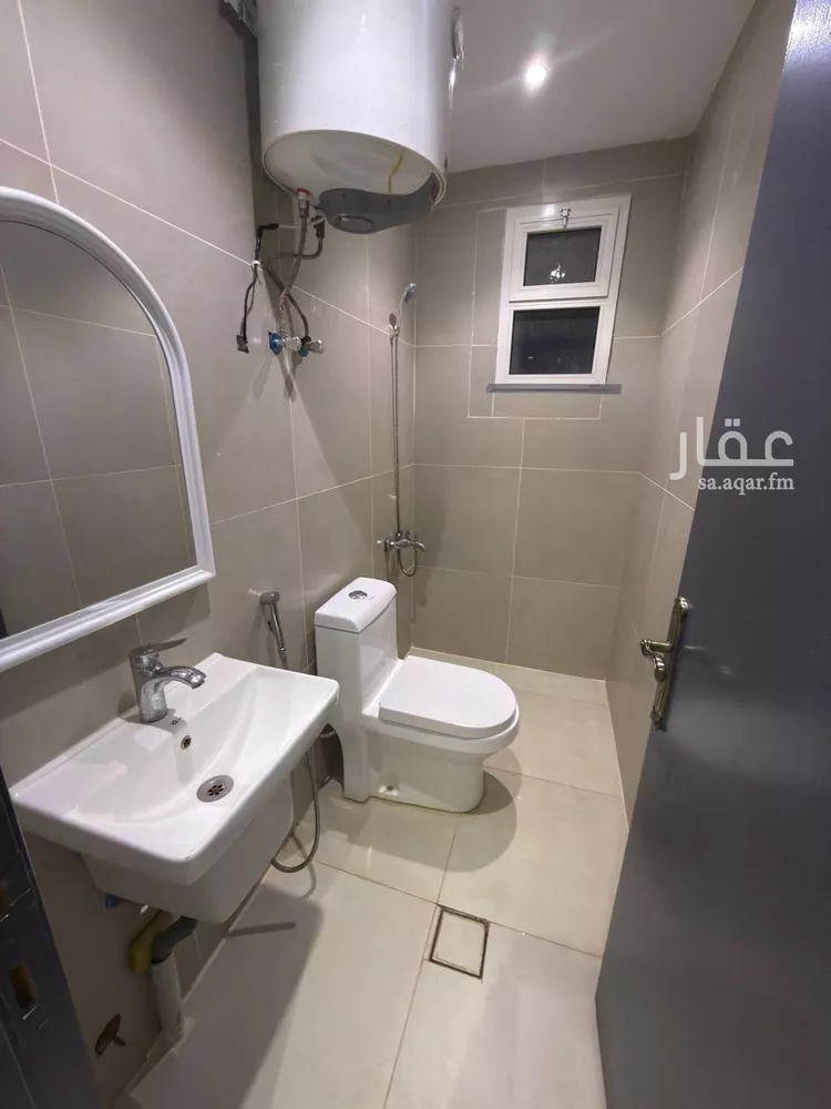 شقة للإيجار في شارع شافع بن السائب, حي السليمانية, مدينة الرياض, منطقة الرياض 8