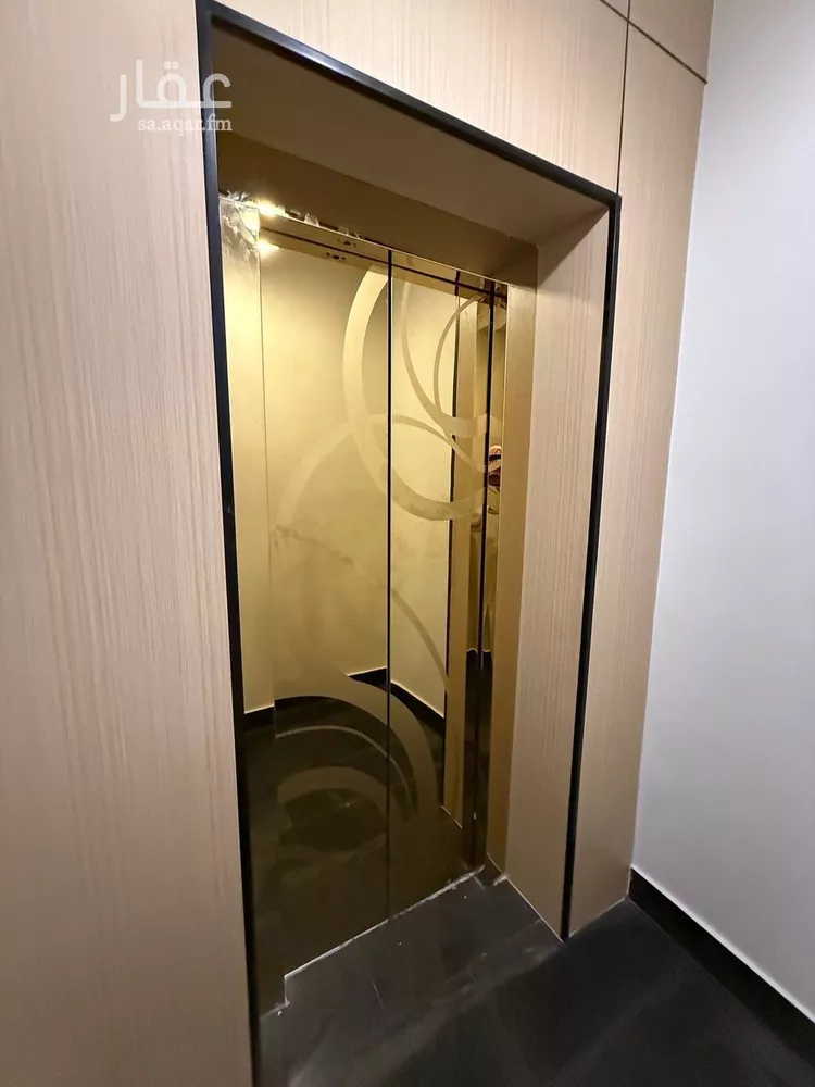 شقة للبيع في شارع أبي أحمد البناء, حي عكاظ, مدينة الرياض, منطقة الرياض صورة 3