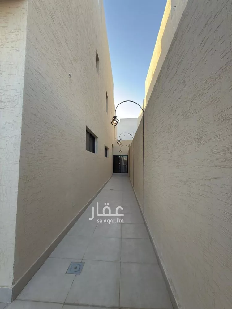فيلا للبيع في شارع ابن الطيلسان القرطبي, حي عكاظ, مدينة الرياض, منطقة الرياض صورة 2