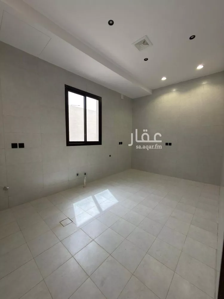 دور للبيع في شارع 2322, حي الجنادرية, مدينة الرياض, منطقة الرياض 13