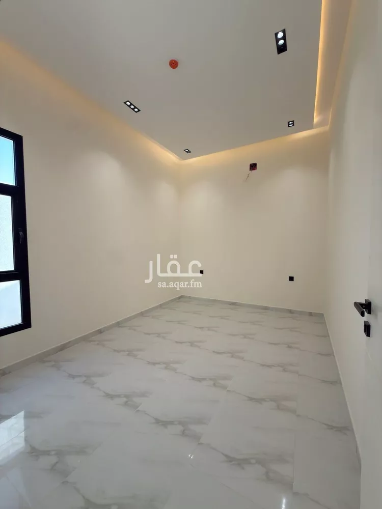 شقة للبيع في شارع زينب الثقفية, حي العوالي, مدينة الرياض, منطقة الرياض 12
