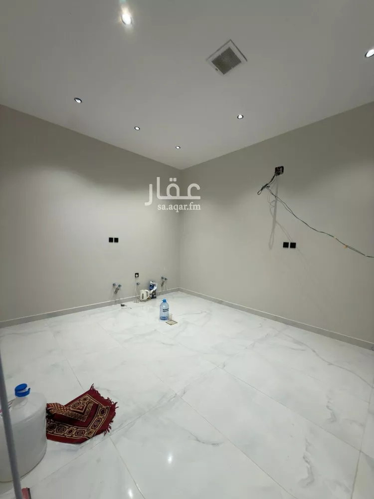 دور للبيع في حي الجنادرية, مدينة الرياض, منطقة الرياض 10