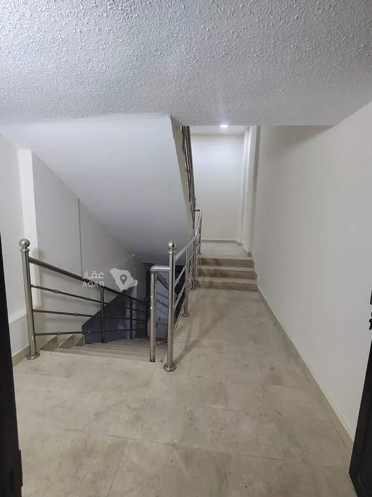 عمارة للإيجار في شارع أبو بكر بن فتحون, حي الشراع, مدينة جدة, منطقة مكة المكرمة 2