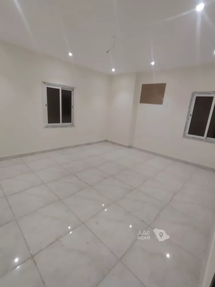 عمارة للإيجار في شارع أبو بكر بن فتحون, حي الشراع, مدينة جدة, منطقة مكة المكرمة 4