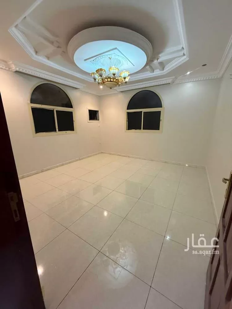 شقة للإيجار في شارع اجود بن زامل, حي القيم الأعلى, مدينة الطائف, منطقة مكة المكرمة صورة 5