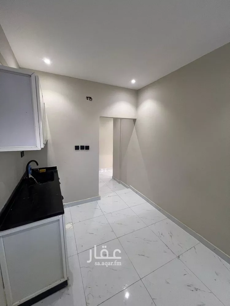 شقة للإيجار في شارع الفاسي, حي الضباط, مدينة الرياض, منطقة الرياض صورة 2