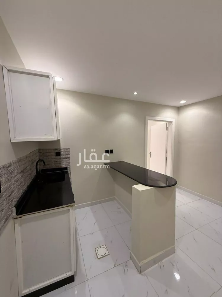 شقة للإيجار في شارع الفاسي, حي الضباط, مدينة الرياض, منطقة الرياض صورة 2