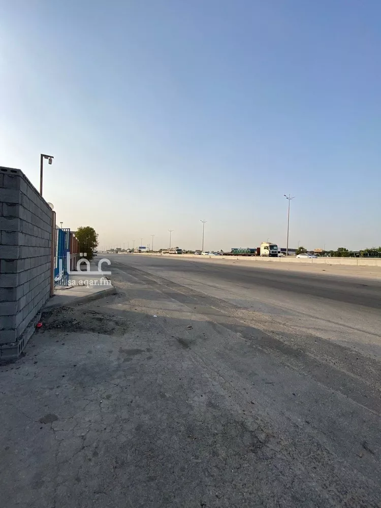 أرض للبيع في شارع الظهران الجبيل السريع, حي النابية, مدينة القطيف, المنطقة الشرقية صورة 4