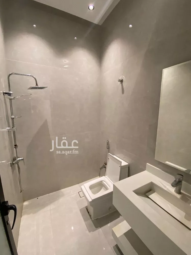 شقة للإيجار في شارع الانوار, حي البحيرة, مدينة الخبر, المنطقة الشرقية