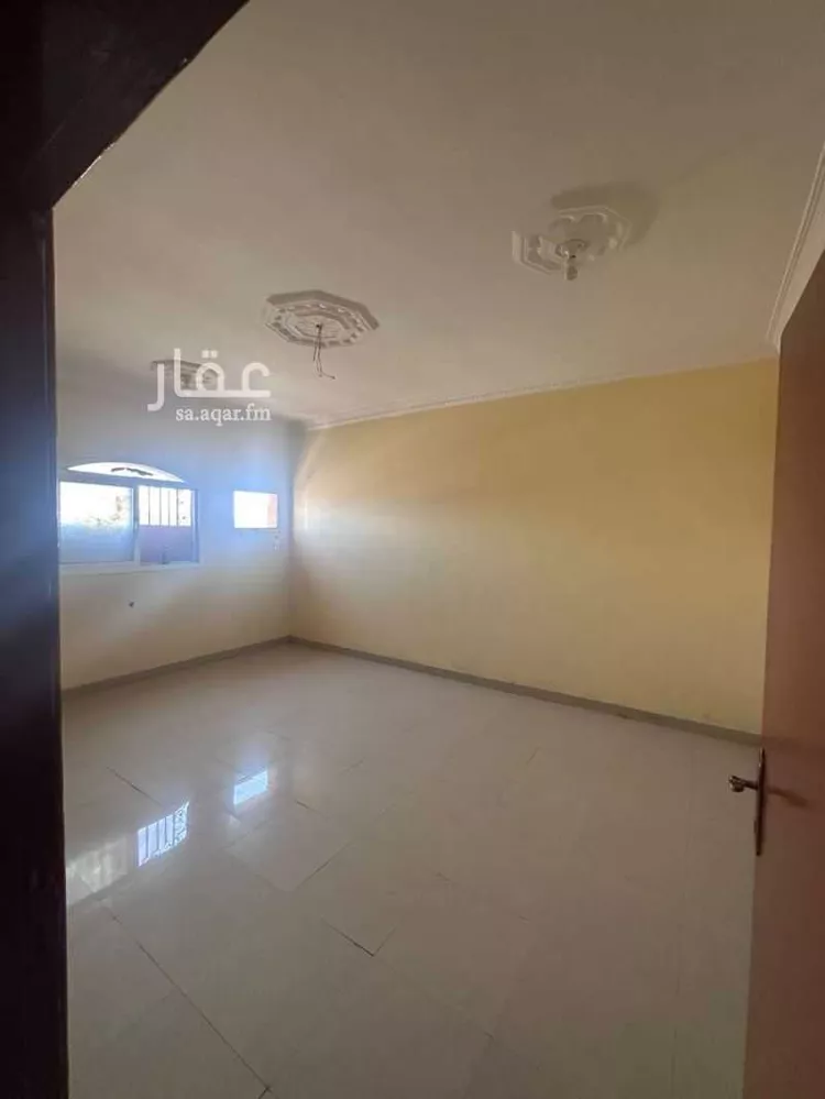 شقة للإيجار في شارع عبدالله ابن غنام ، حي الياسمين ، حائل ، منطقة حائل صورة 5