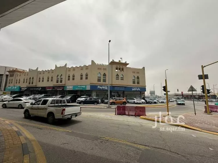 مكتب تجاري للإيجار في شارع طريق الامير نايف بن عبد العزيز, حي الروضة, مدينة الدمام, المنطقة الشرقية