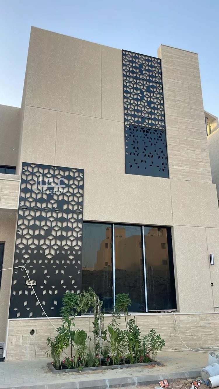 فيلا للبيع في شارع ابن سعيد الموصلي, حي المهدية, مدينة الرياض, منطقة الرياض صورة 2