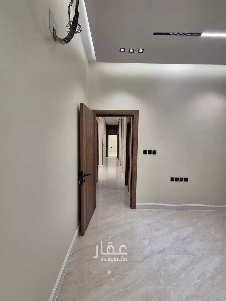 شقة للبيع في شارع طارق بن شهاب, حي العارض, مدينة الرياض, منطقة الرياض صورة 3