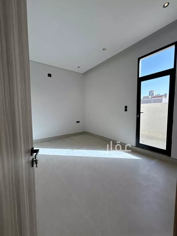 فيلا للبيع في شارع يعقوب الصفار, حي المهدية, مدينة الرياض, منطقة الرياض صورة 2