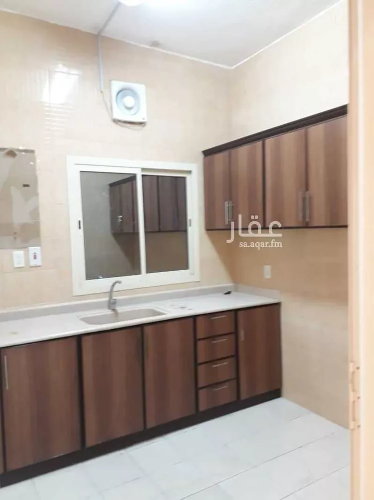 عمارة للإيجار في شارع الامير سلمان بن عبدالعزيز, حي الخبرالشمالية, مدينة الخبر, المنطقة الشرقية صورة 2