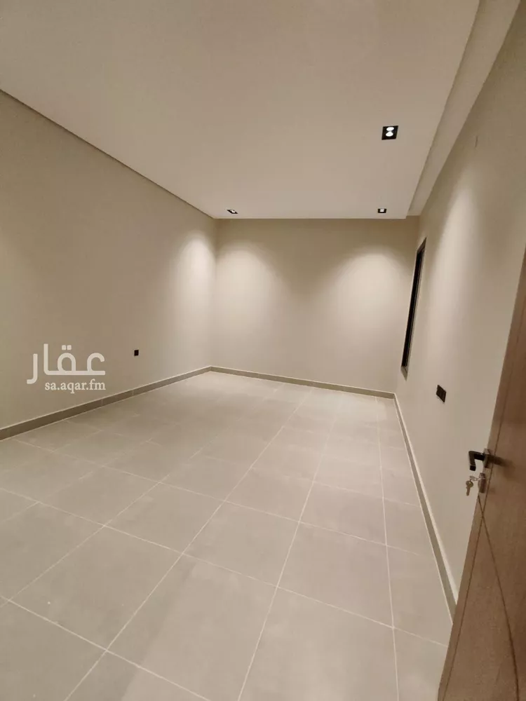 Floor for Sale in Riyadh Al Yarmouk صورة 3