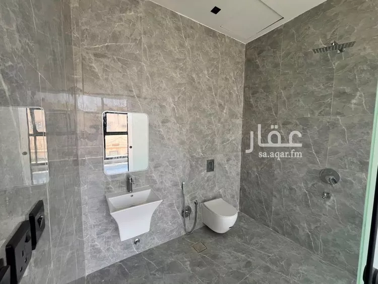 فيلا للبيع في شارع عبدالله الدملوجي, حي الملك فيصل, مدينة الرياض, منطقة الرياض 23