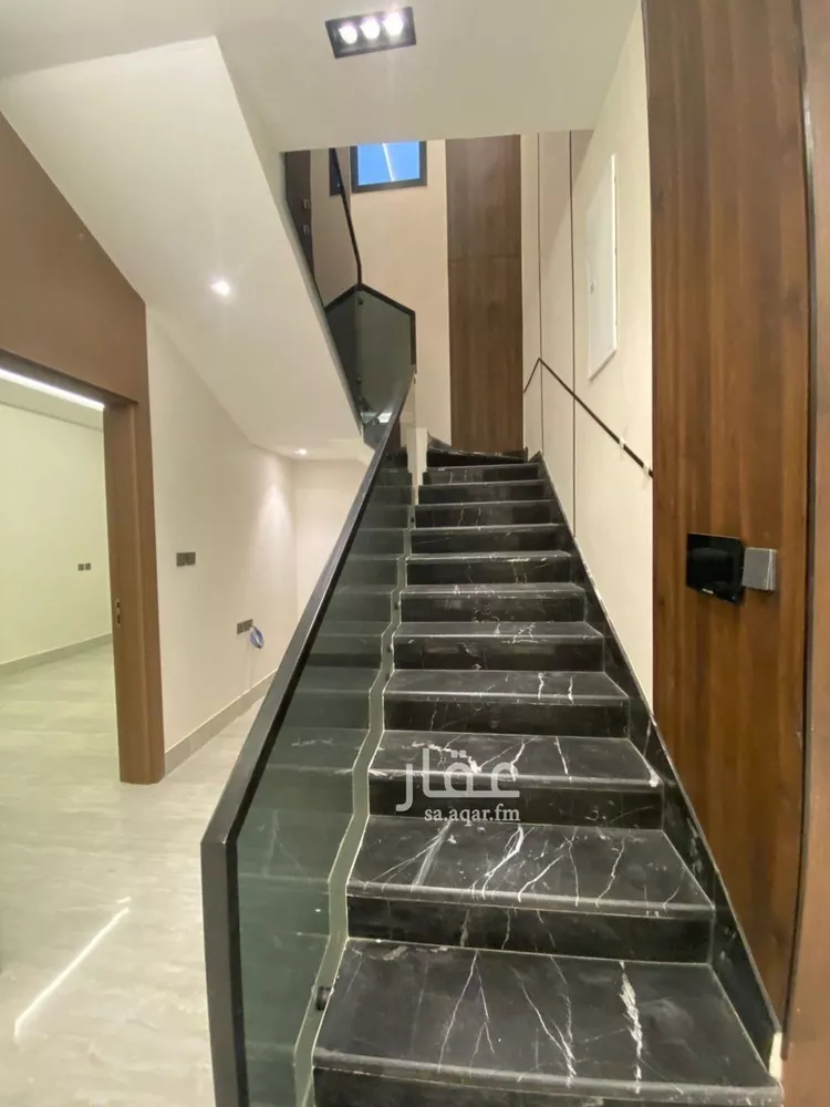 فيلا للبيع في شارع 7896, حي الرمال, مدينة الرياض, منطقة الرياض 11