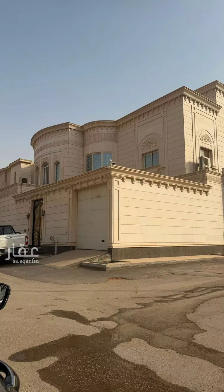 فيلا للبيع في شارع أحد, حي القادسية, مدينة الرياض, منطقة الرياض صورة 2