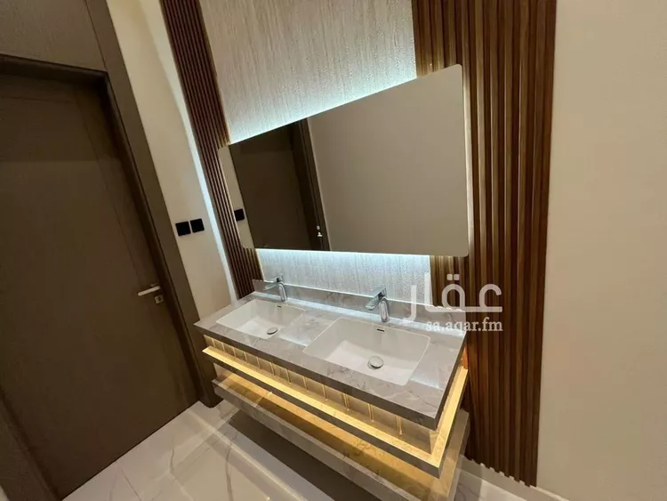 فيلا للبيع في شارع المنقلة, حي اليرموك, مدينة الرياض, منطقة الرياض 8