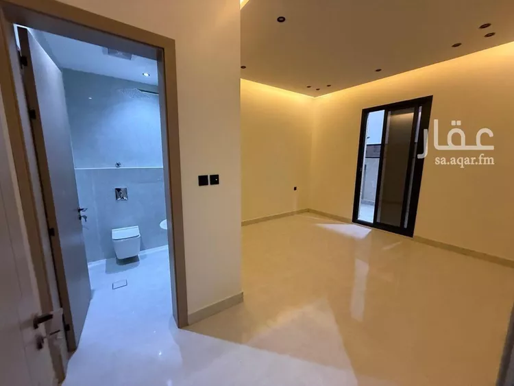 دور للبيع في شارع خارجة بن سعيد, حي الرمال, مدينة الرياض, منطقة الرياض صورة 5