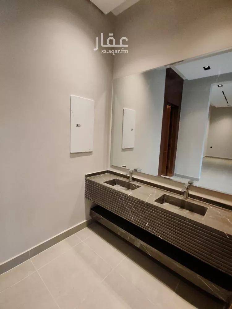 دور للبيع في شارع الحيازين, حي اليرموك, مدينة الرياض, منطقة الرياض 15