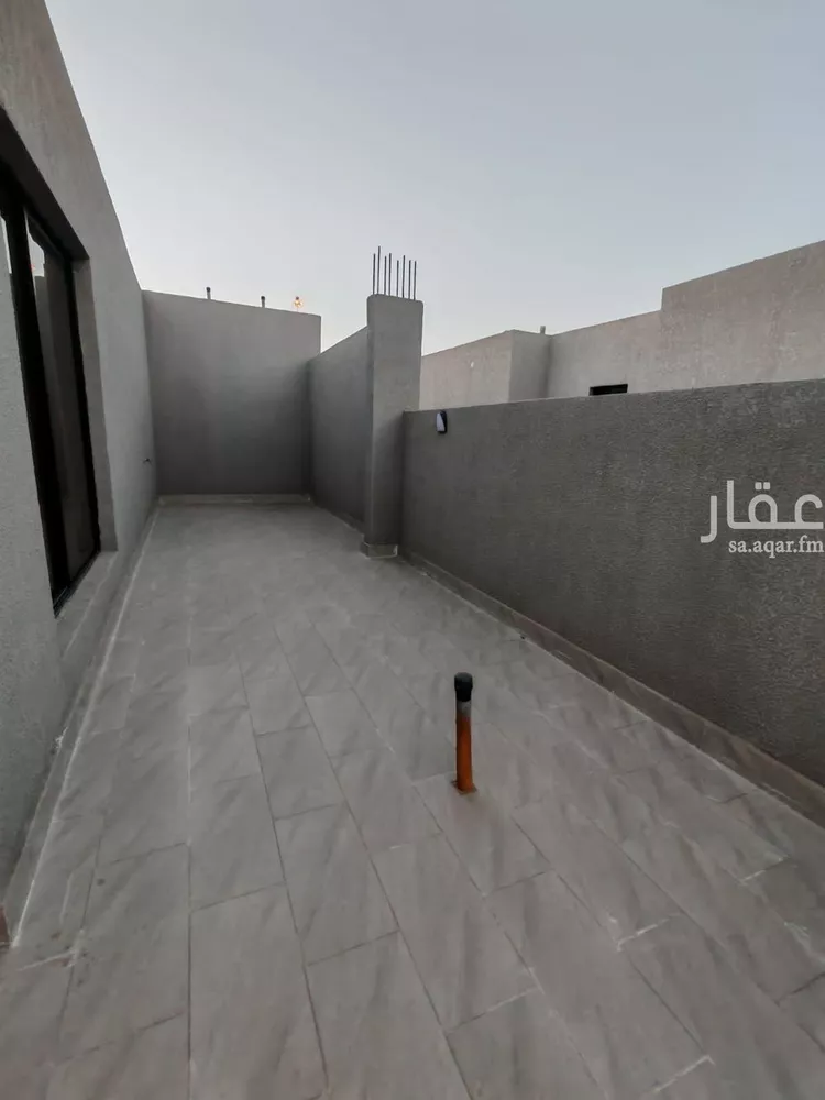 Villa for Sale in Riyadh Al Yarmouk 17