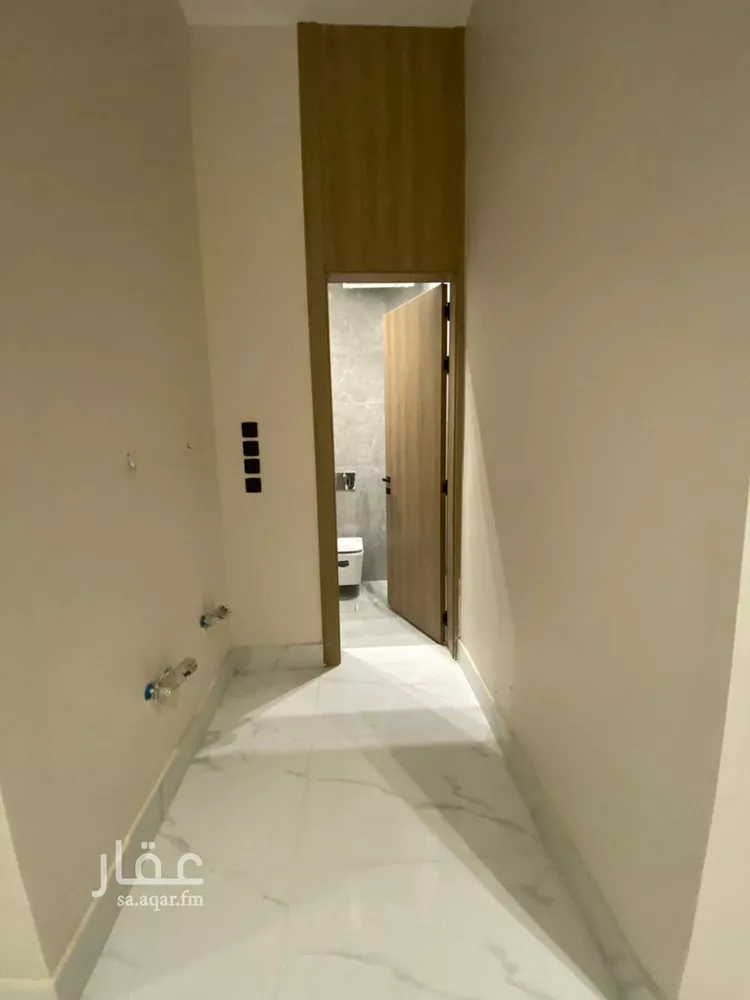 دور للبيع في شارع الحناء, حي غرناطة, مدينة الرياض, منطقة الرياض صورة 5