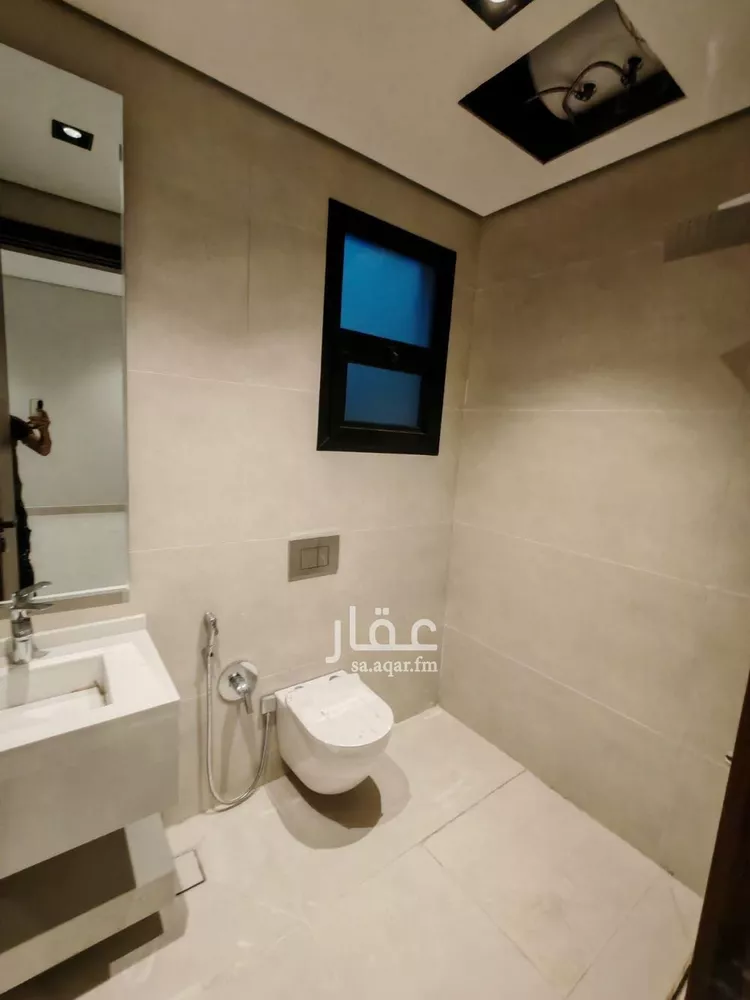 Villa for Sale in Riyadh Al Yarmouk 23