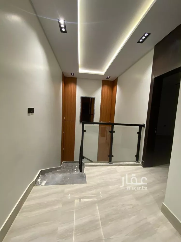 فيلا للبيع في شارع عبيد بن رافع, حي الرمال, مدينة الرياض, منطقة الرياض صورة 2