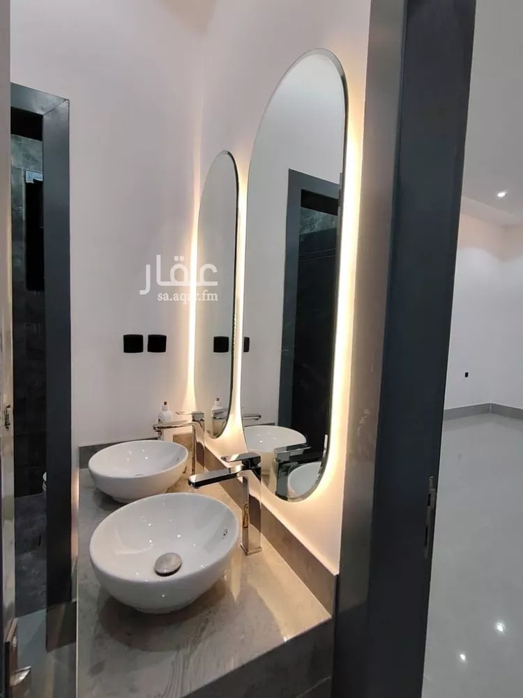 Floor for Sale in Riyadh Al Qadisiyah صورة 4