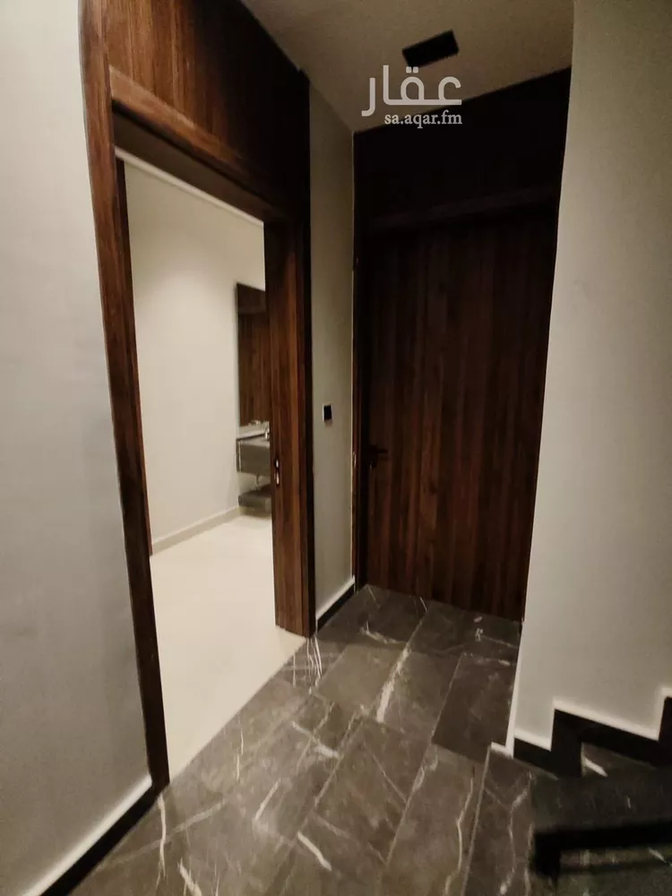 Villa for Sale in Riyadh Al Yarmouk ุตูุฑุฉ 2