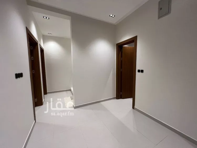 دور للبيع في شارع رقم 282, حي المونسية, مدينة الرياض, منطقة الرياض صورة 2