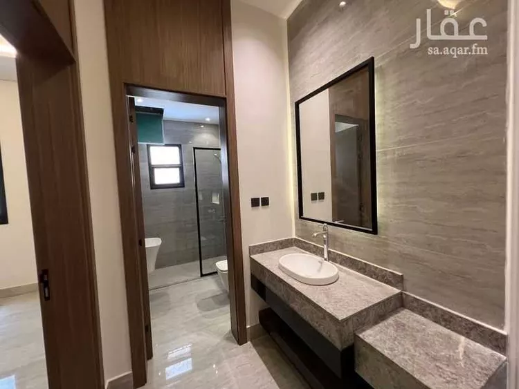 شقة للبيع في شارع ميناء الاحمدي, حي إشبيلية, مدينة الرياض, منطقة الرياض