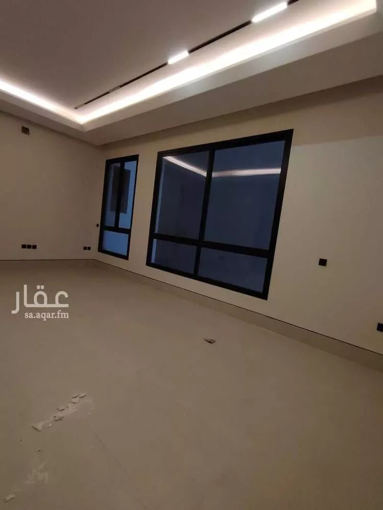 دور للبيع في شارع المنجور, حي الرمال, مدينة الرياض, منطقة الرياض 7