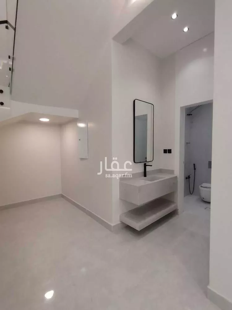 Villa for Sale in Riyadh Al Janadriyah 8