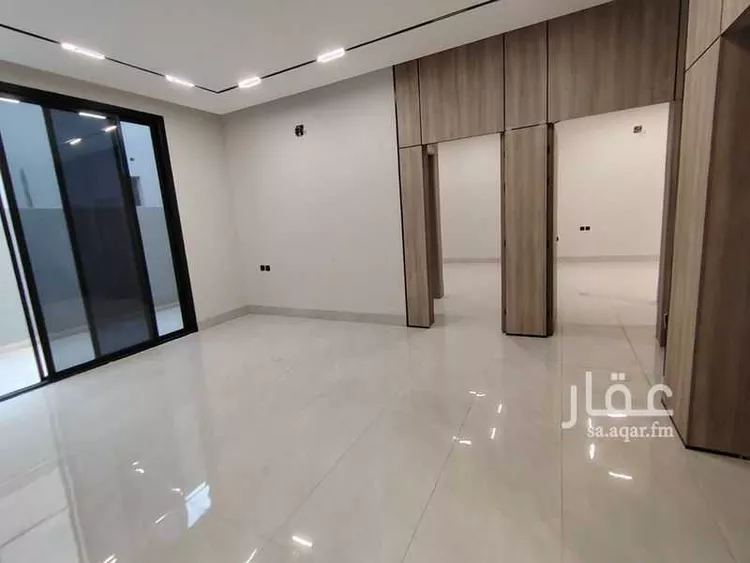 Villa for Sale in Riyadh Al Janadriyah 12