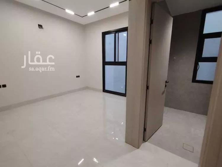 فيلا للبيع في شارع المنجور, حي المعيزيلة, مدينة الرياض, منطقة الرياض صورة 5