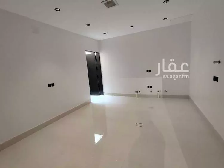 فيلا للبيع في شارع جبل المدار, حي القادسية, مدينة الرياض, منطقة الرياض 16