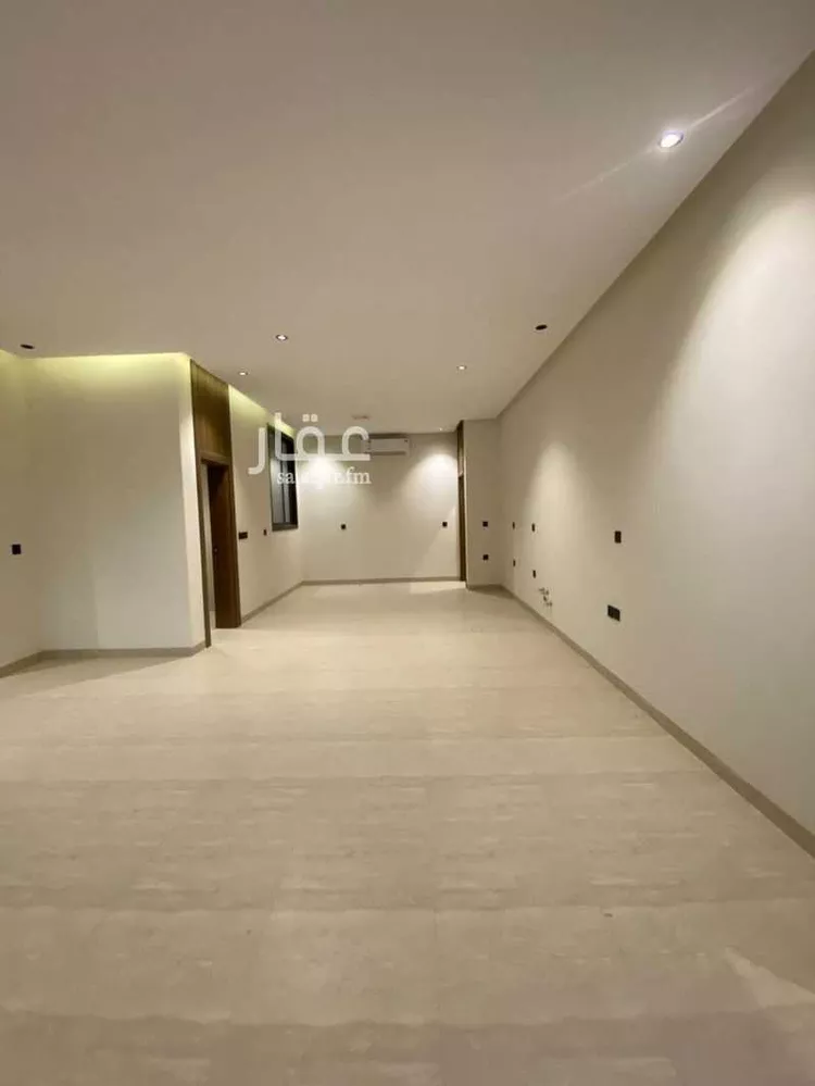 Floor for Sale in Riyadh Al Olaya