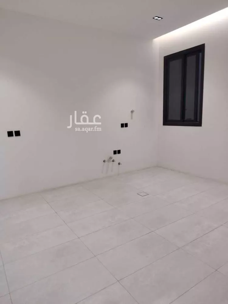 فيلا للبيع في شارع ممر77, حي الجنادرية, مدينة الرياض, منطقة الرياض 7