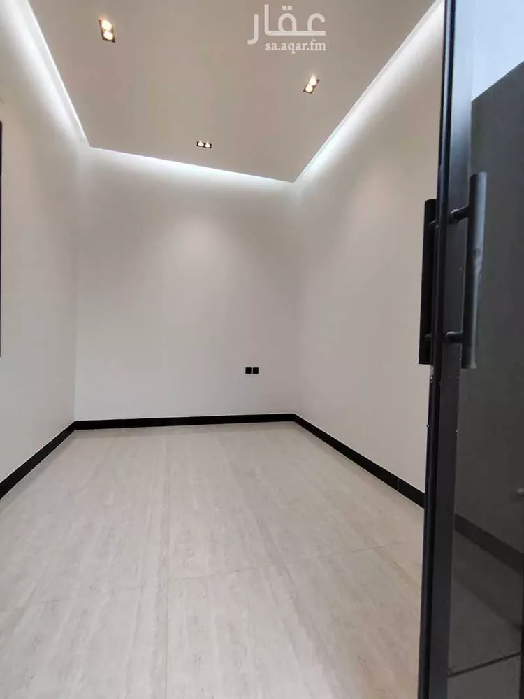 فيلا للبيع في شارع 6987, حي الرمال, مدينة الرياض, منطقة الرياض 8
