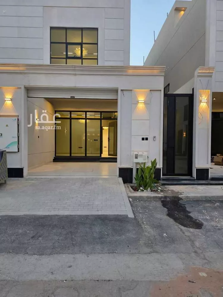 Floor for Sale in Riyadh Al Maizilah