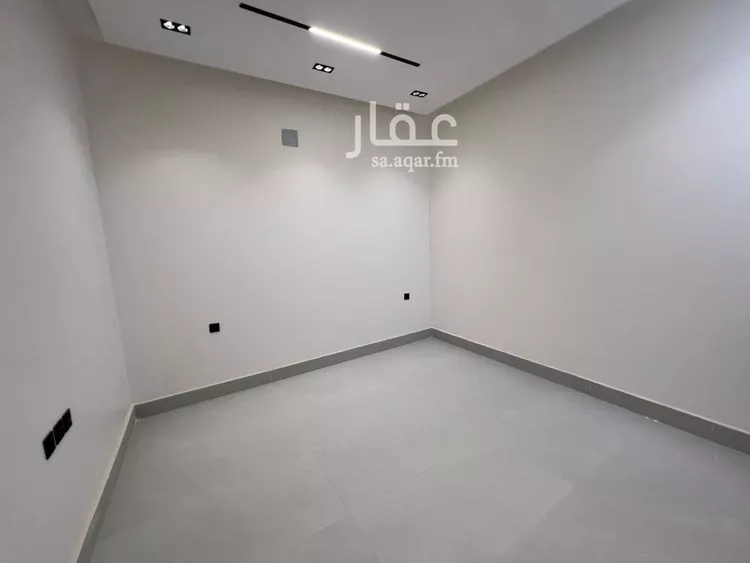 دور للبيع في شارع المحجر, حي المعيزيلة, مدينة الرياض, منطقة الرياض