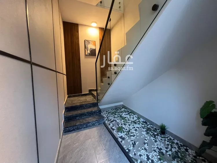 Floor for Sale in Riyadh Al Munsiyah صورة 2