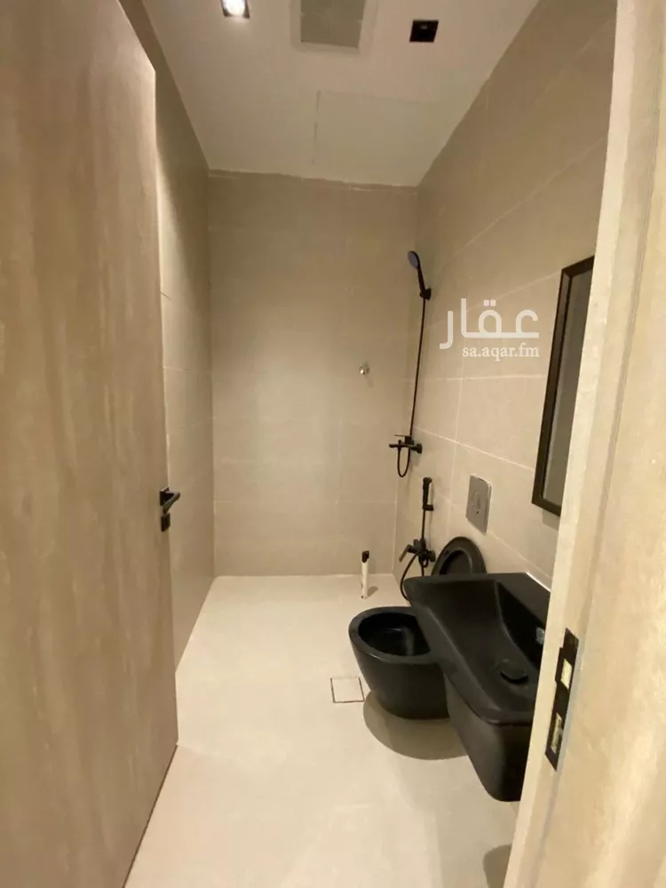 Floor for Sale in Riyadh Al Khaleej صورة 3