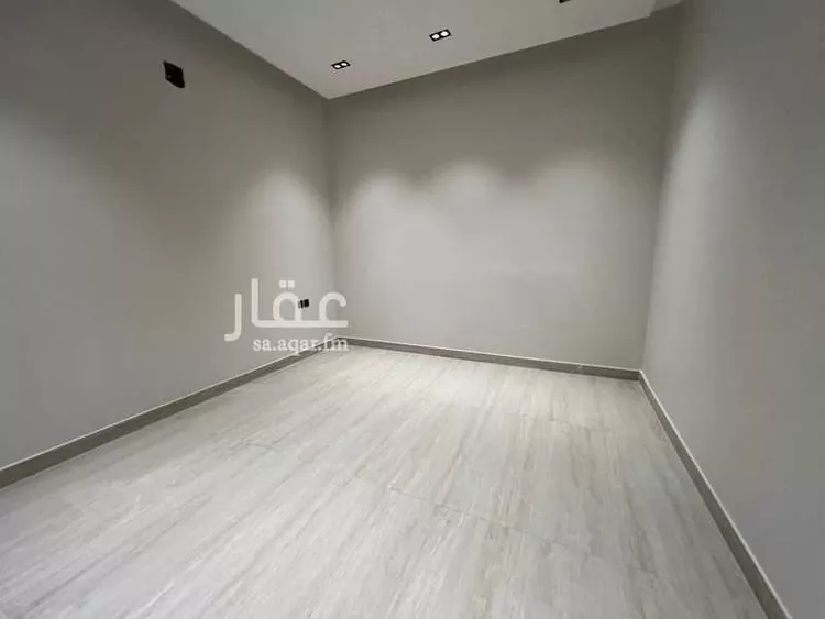 Floor for Sale in Riyadh Al Quds 10